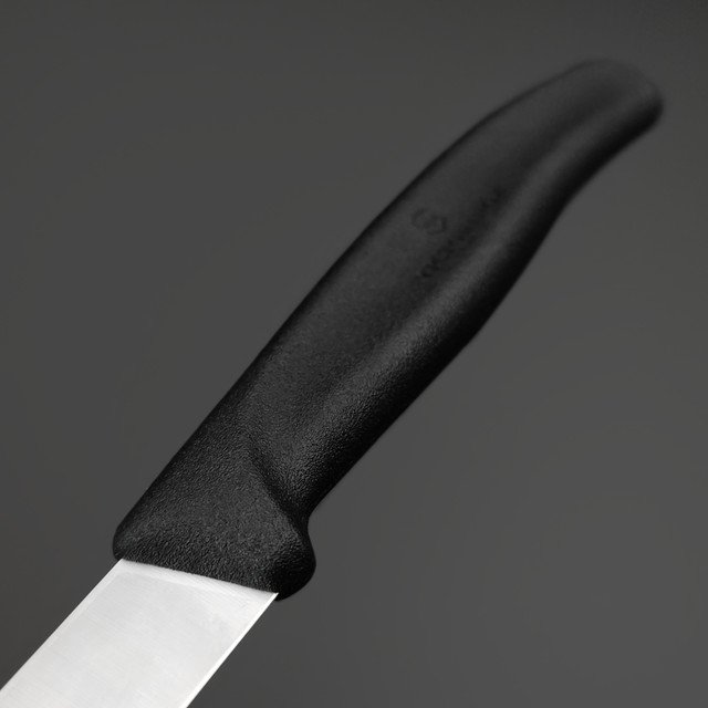 Нож овощной Victorinox Swiss Classic 8 см 6.7603 сталь X50CrMoV15 рукоять PP