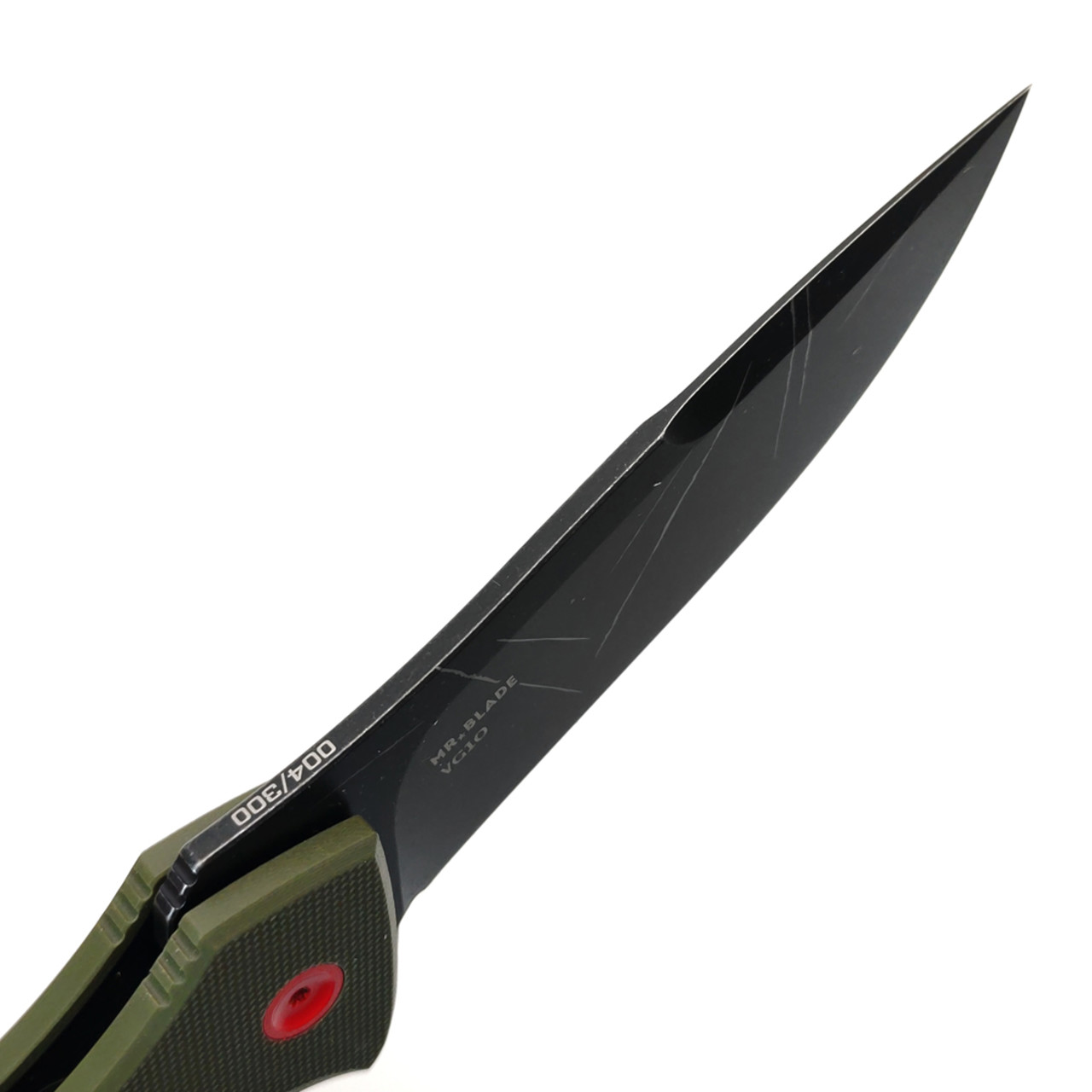 Mr.Blade нож складной Hellcat Mandalorian сталь VG-10 блэквош, гравировка, рукоять G10
