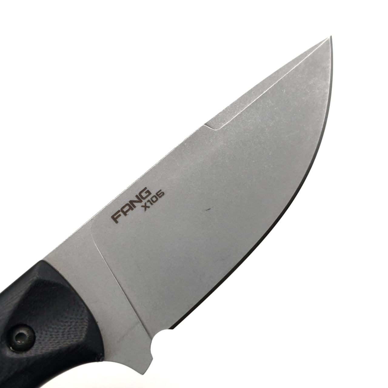 N.C.Custom нож Fang сталь X105 стоунвош, рукоять G10 black