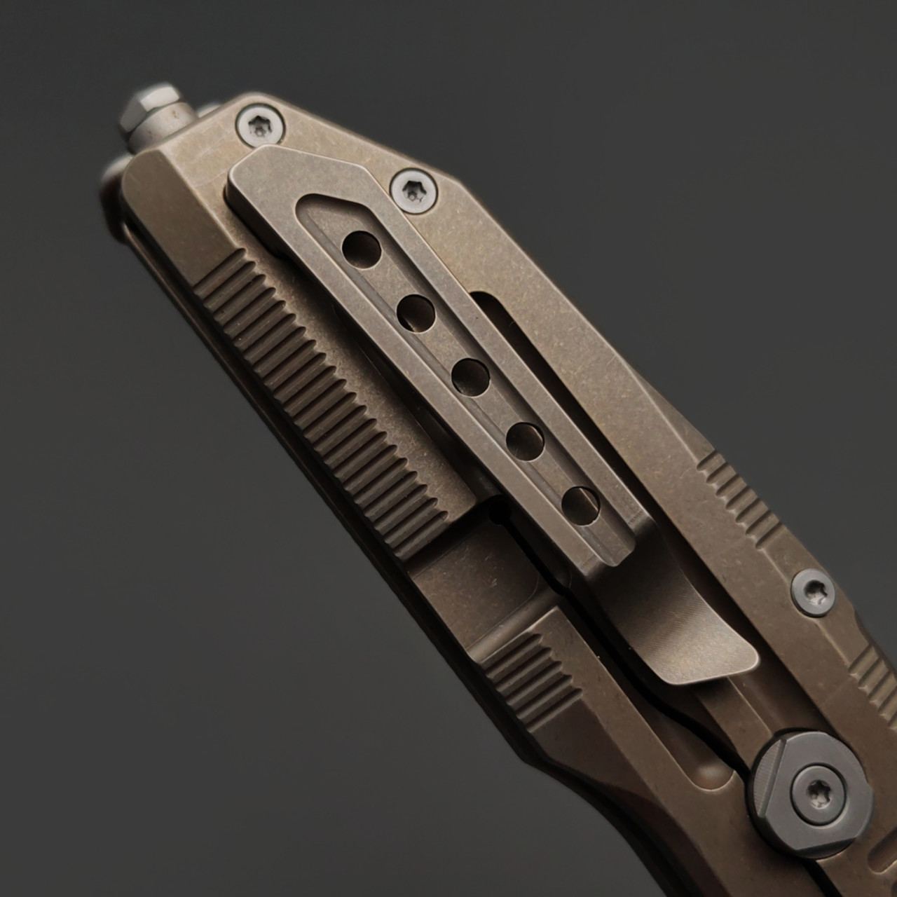 Alpha Miu складной нож Alian Bronze сталь N690Co рукоять Титан TC4 бронзовый