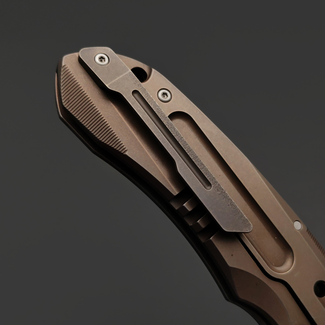 Alpha Miu складной нож Martian Brown сталь N690Co рукоять Титан TC4