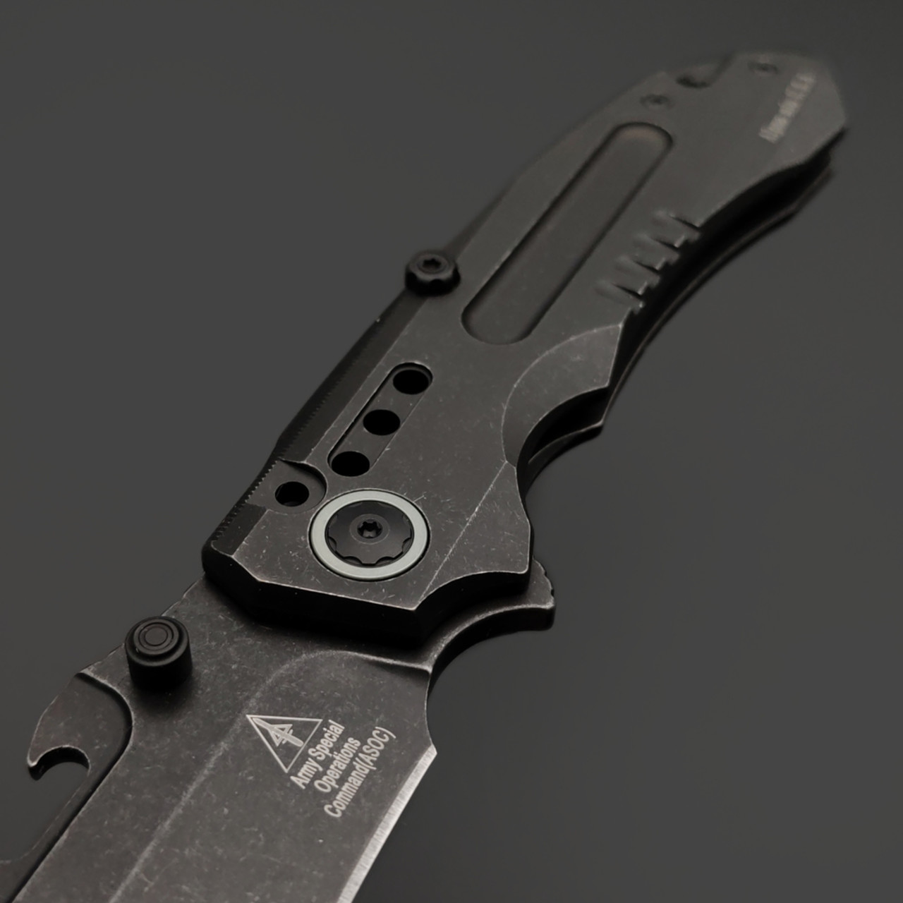 Alpha Miu складной нож Martian Black сталь N690Co рукоять Титан TC4