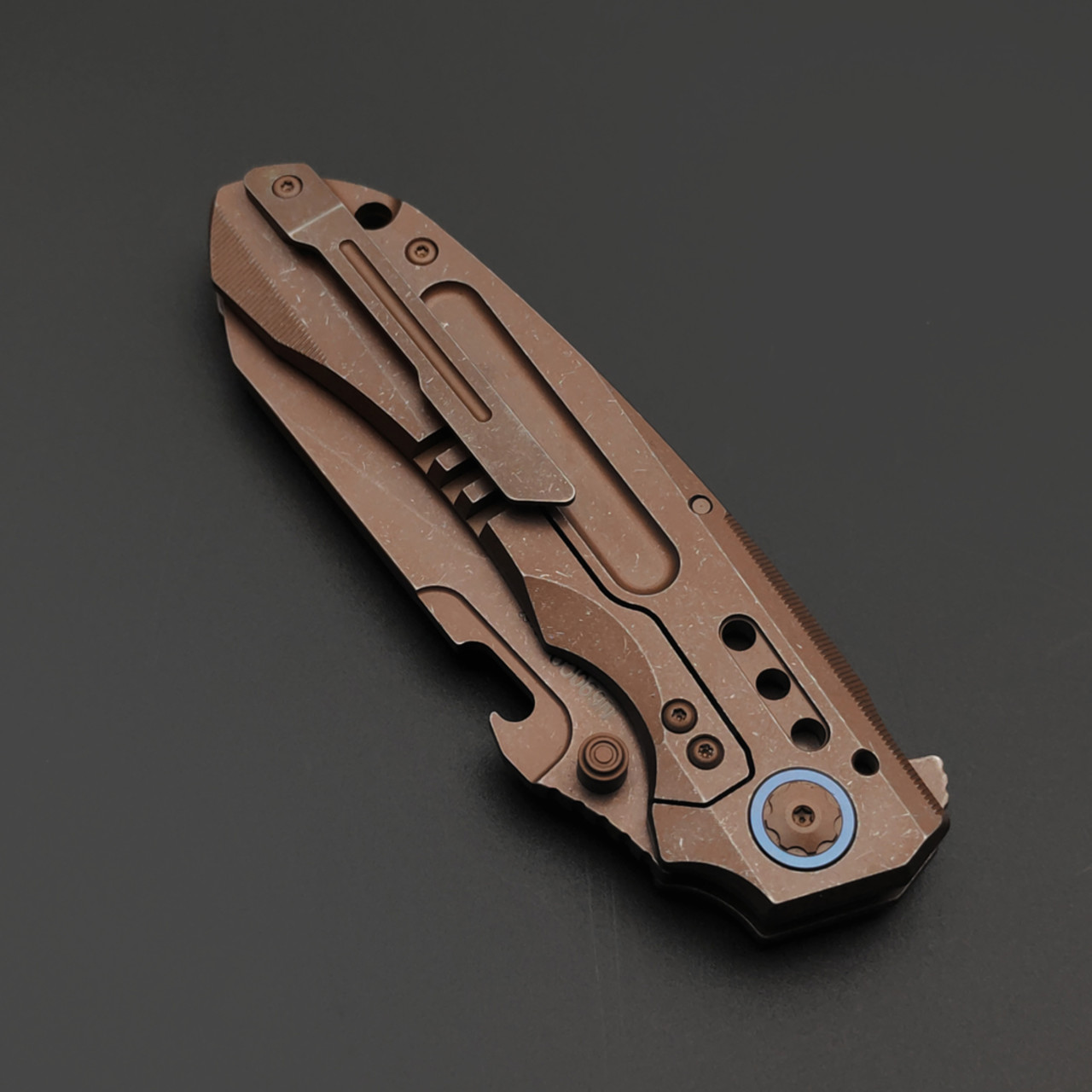 Alpha Miu складной нож Martian Bronze сталь N690Co рукоять Титан TC4