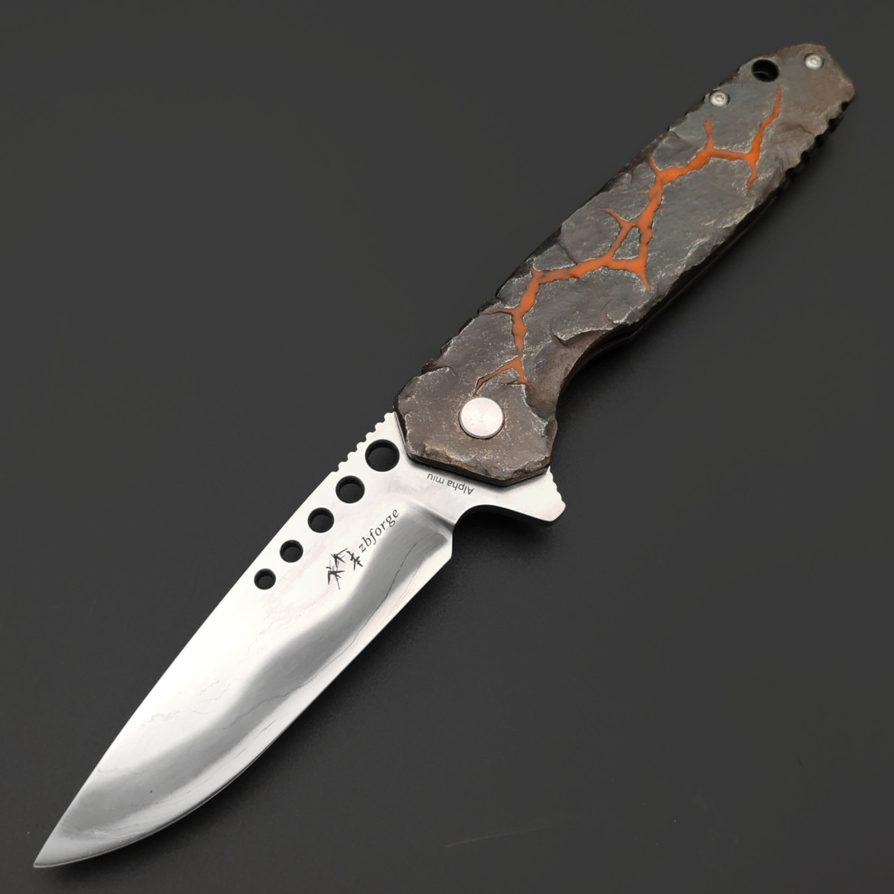 Alpha Miu складной нож Custom Lava Limited Edition сталь Тамахаганэ, рукоять Титан TC4