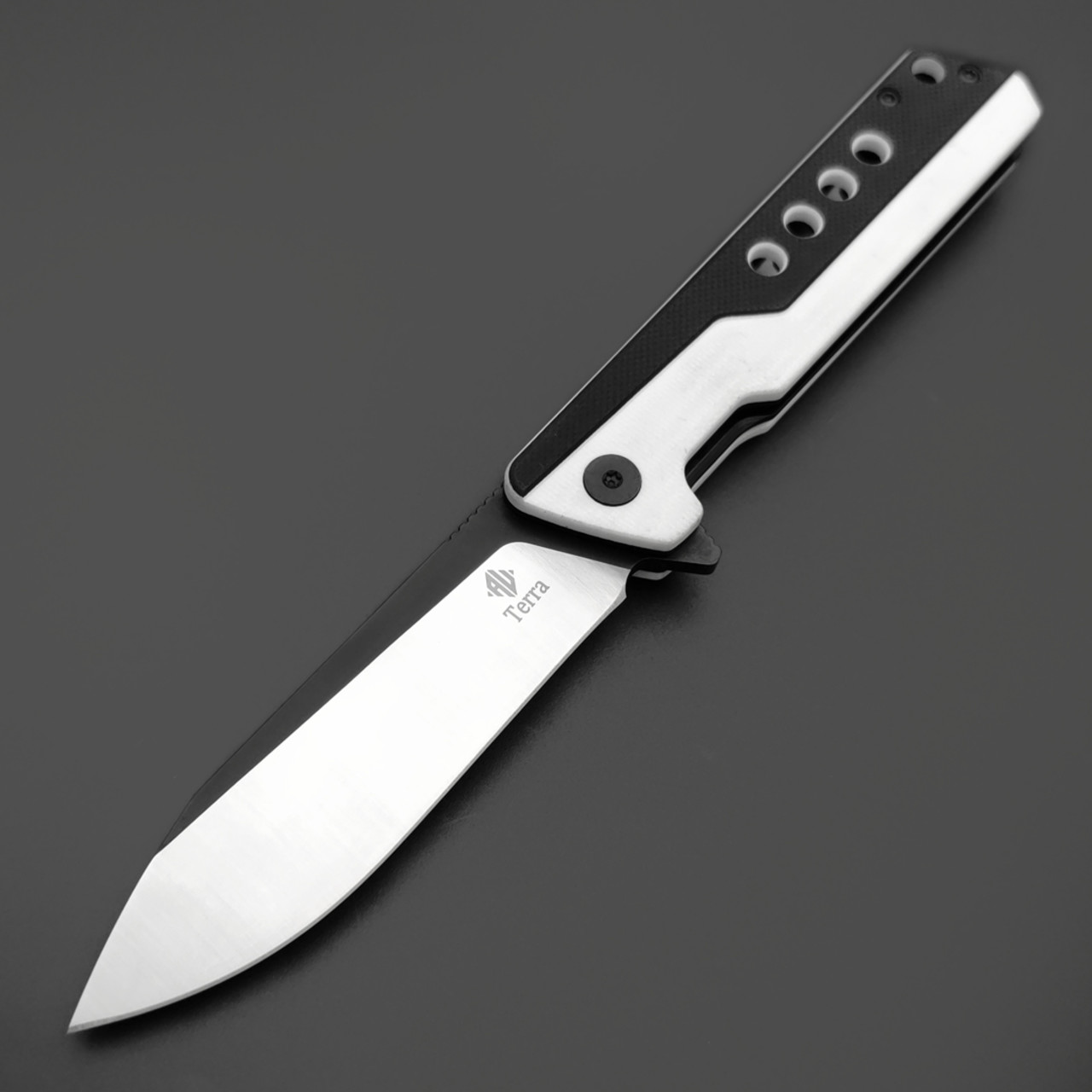 Alpha Miu складной нож Falto BW сталь 1.4116, рукоять G10 черный с белым