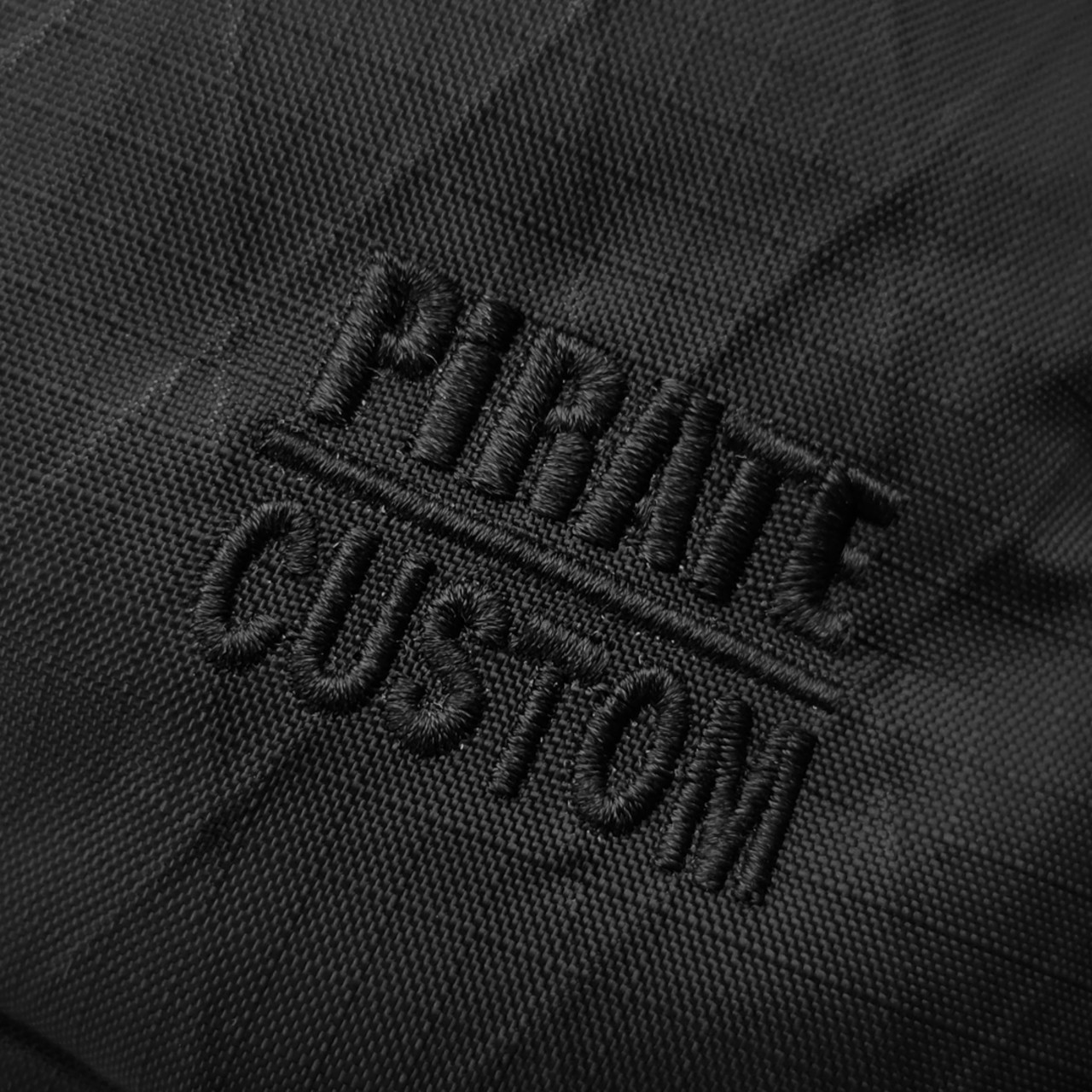 Pirate Custom сумка Скат, X-pac Черный